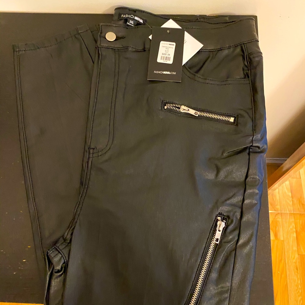 Leather Skinny Pant (plus) 😍